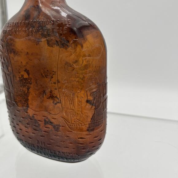 Vintage Amber Brown Bottle Embossed John Paul Jones 1 Pint Whiskey Flask 7.5” - Picture 9 of 16